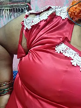 Snapshot of geetha431 chatting on June 30, 5:36 pm geetha431 online show from June 30, 5:36 pm