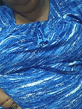 Snapshot of geetha431 chatting on July 9, 11:42 pm geetha431 online show from July 9, 11:42 pm