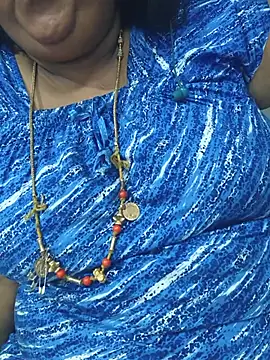 Snapshot of geetha431 chatting on July 10, 4:31 pm geetha431 online show from July 10, 4:31 pm