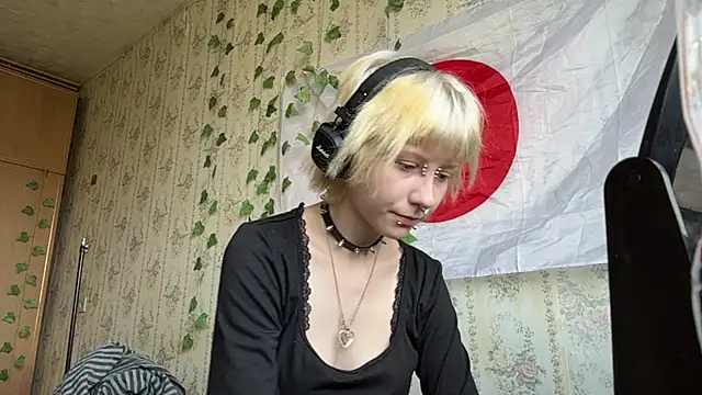 FatimahFroman online show from June 2, 12:07 pm