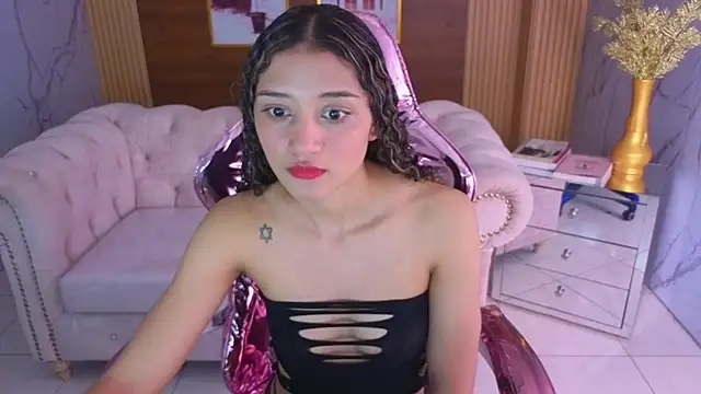 Snapshot of Karol1_s chatting on July 16, 3:12 am Karol1 s online show from July 16, 3:12 am