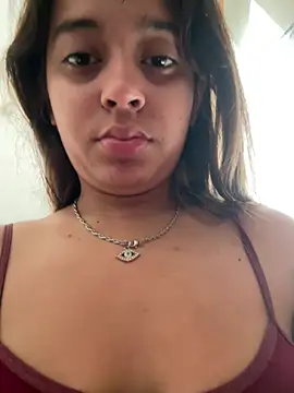 Snapshot of moraninha chatting on July 30, 5:23 pm moraninha online show from July 30, 5:23 pm