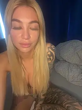 Snapshot of Inked_Angel1 chatting on May 24, 8:41 am Inked Angel1 online show from May 24, 8:41 am