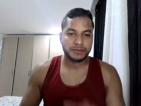 Snapshot of Bruno_vip chatting on May 25, 12:16 am Bruno vip online show from May 25, 12:16 am