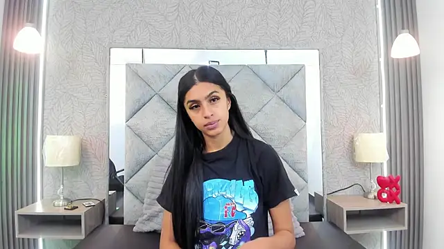 Snapshot of LilithDesire_ chatting on July 2, 7:31 pm LilithDesire online show from July 2, 7:31 pm