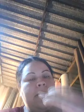 Snapshot of Latimida chatting on July 29, 12:53 am Latimida online show from July 29, 12:53 am