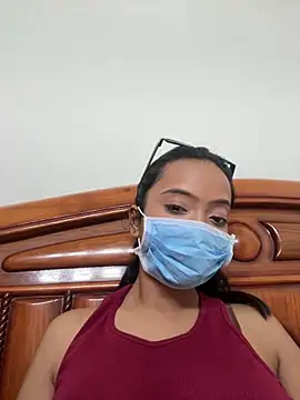 livia dolls online show from June 1, 10:50 am