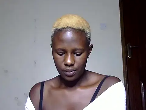 Snapshot of hot_desire2 chatting on July 15, 6:24 pm hot desire2 online show from July 15, 6:24 pm