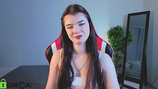 MelissaMay   online show from May 30, 7:33 pm