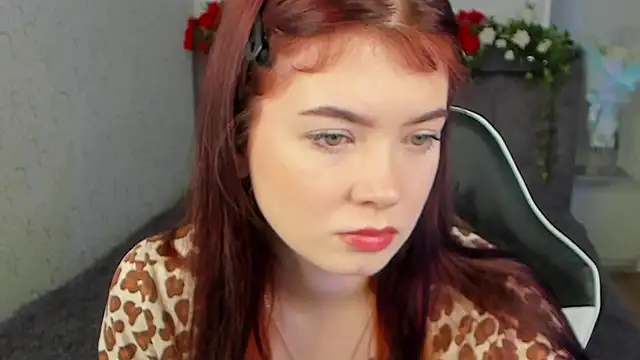 MelissaMay   online show from June 19, 10:13 pm