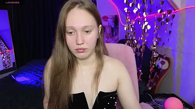 Snapshot of TinaShelton chatting on July 11, 2:20 pm TinaShelton online show from July 11, 2:20 pm