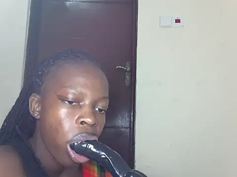 Snapshot of slim_sexy1 chatting on July 2, 3:23 am slim sexy1 online show from July 2, 3:23 am
