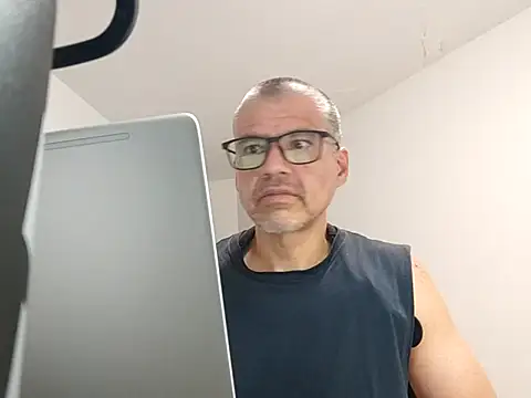 Gaceru01006 online show from July 15, 12:27 am
