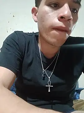 Snapshot of Oliver_LA chatting on July 22, 8:39 am Oliver LA online show from July 22, 8:39 am