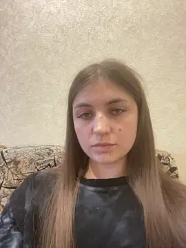 Snapshot of Anit_ti chatting on June 5, 10:54 am Anit ti online show from June 5, 10:54 am