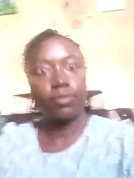 Snapshot of yahri chatting on June 4, 1:39 pm yahri online show from June 4, 1:39 pm