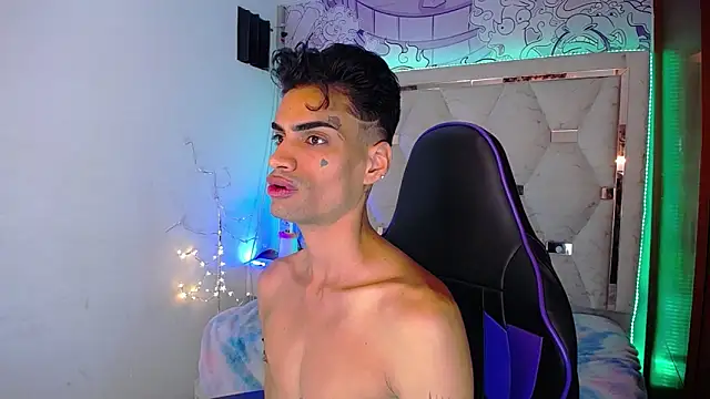 Liam bedoya online show from May 26, 7:21 pm