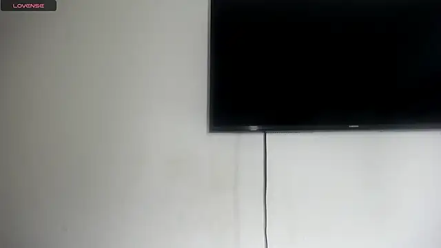 Snapshot of Fox_Loves chatting on May 22, 10:59 pm Fox Loves online show from May 22, 10:59 pm