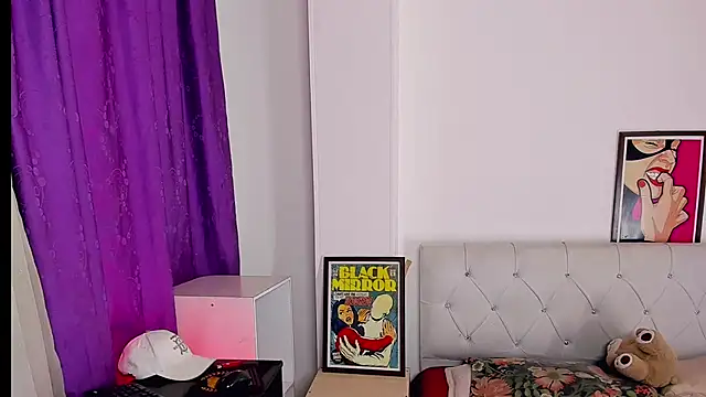Angel foxc13 online show from July 16, 3:45 am