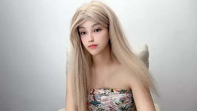 Snapshot of jiangjiang2005 chatting on July 5, 4:25 pm jiangjiang2005 online show from July 5, 4:25 pm