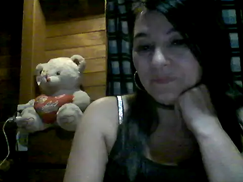 Snapshot of Anlly_garcia002 chatting on May 25, 3:45 am Anlly garcia002 online show from May 25, 3:45 am