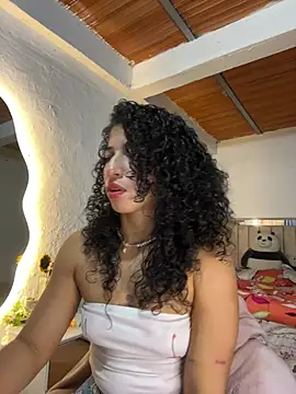 Snapshot of Miily_0 chatting on July 12, 4:14 am Miily 0 online show from July 12, 4:14 am