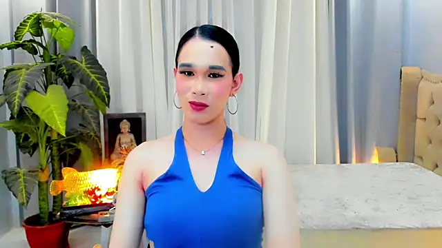 Snapshot of LexiLoreOnTop chatting on July 26, 9:00 pm LexiLoreOnTop online show from July 26, 9:00 pm