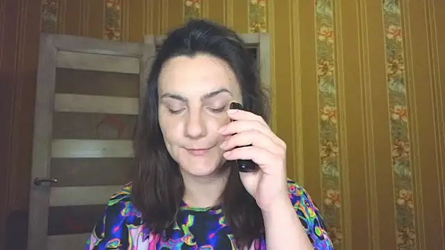 warm pearl online show from May 31, 6:31 pm