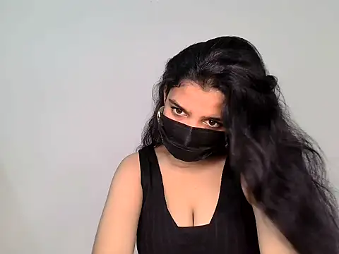 suzan melly online show from June 3, 5:32 am