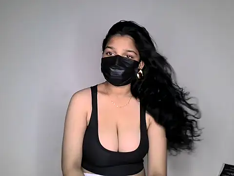 suzan melly online show from June 16, 6:16 am