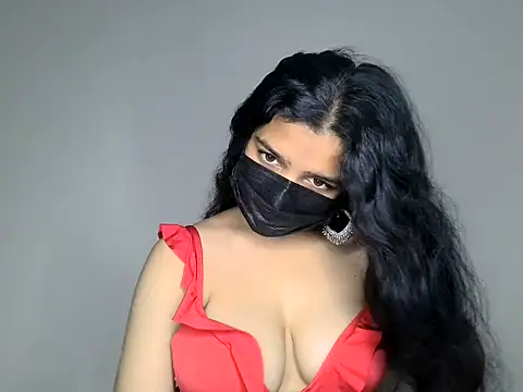 suzan melly online show from June 21, 5:43 am