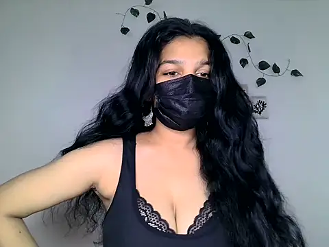 suzan melly online show from June 23, 6:11 am