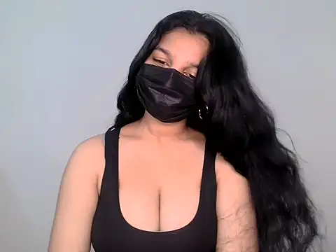 suzan melly online show from June 24, 6:23 am
