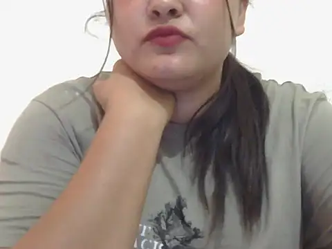 Snapshot of sexy_AAnyaa chatting on May 25, 12:22 pm sexy AAnyaa online show from May 25, 12:22 pm