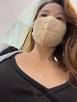 kiss loo online show from July 10, 12:59 am