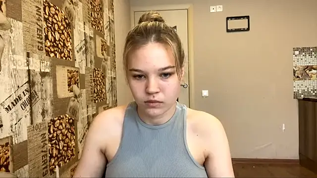 HellyRay online show from May 26, 1:07 pm