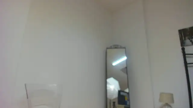 Snapshot of roxytattoo_ chatting on June 19, 6:56 pm roxytattoo online show from June 19, 6:56 pm