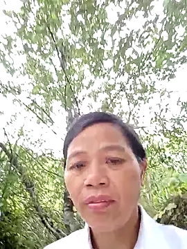 Snapshot of Elfledaa chatting on June 6, 11:53 pm Elfledaa online show from June 6, 11:53 pm