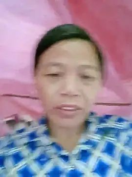 Snapshot of Elfledaa chatting on June 10, 11:24 pm Elfledaa online show from June 10, 11:24 pm
