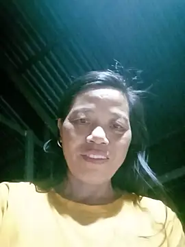 Snapshot of Elfledaa chatting on June 14, 2:52 pm Elfledaa online show from June 14, 2:52 pm