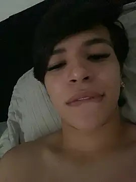 Snapshot of brankinhahott chatting on July 17, 12:34 pm brankinhahott online show from July 17, 12:34 pm