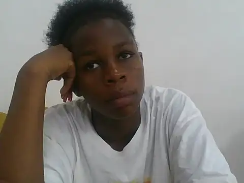 Lill freakyapple online show from July 21, 9:44 am