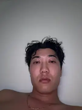 YourBadboy718 online show from May 30, 9:56 pm