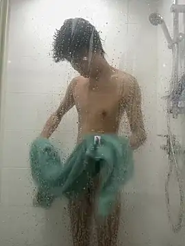 Snapshot of YourBadboy718 chatting on July 11, 3:31 am YourBadboy718 online show from July 11, 3:31 am