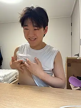 k-kinky online show from June 17, 4:08 pm
