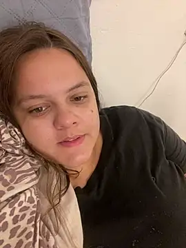 Snapshot of Laryssinha_69 chatting on June 25, 10:53 am Laryssinha 69 online show from June 25, 10:53 am