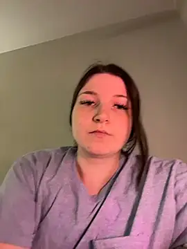 Snapshot of misssmondayy chatting on June 25, 2:11 am misssmondayy online show from June 25, 2:11 am