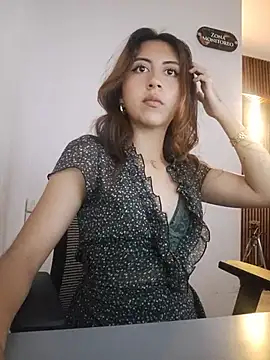 Snapshot of Celestexclear chatting on June 12, 10:52 pm Celestexclear online show from June 12, 10:52 pm