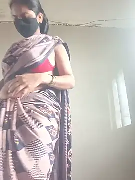 Snapshot of sakshi_moni chatting on June 14, 4:03 am sakshi moni online show from June 14, 4:03 am