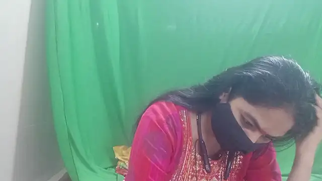 Snapshot of sakshi_moni chatting on July 3, 4:24 pm sakshi moni online show from July 3, 4:24 pm